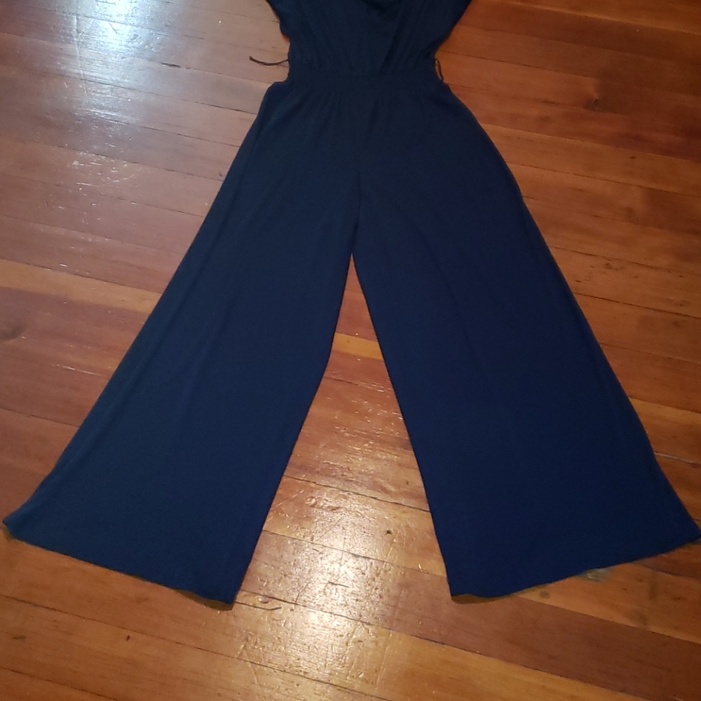 Jumpsuit - Picture 4 of 4